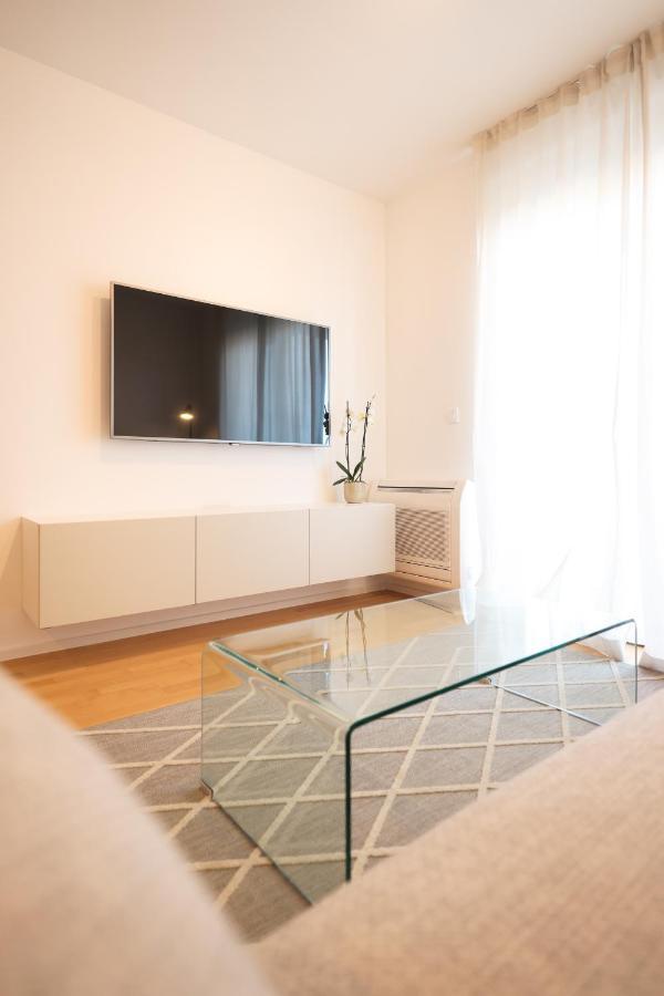 The City Block Apartment Zara Esterno foto